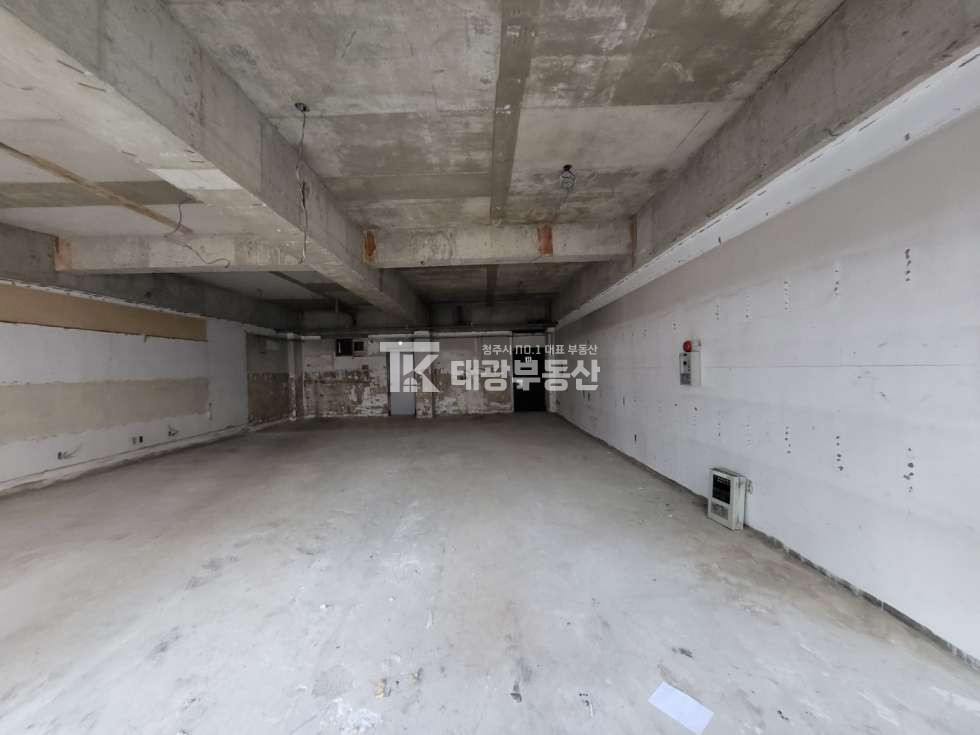 충북 청주상당구 용암동 용암동 상가임대. 용암 소광장, 고깃집 강력추천매물. 월세 매물번호 10265 사진 1
