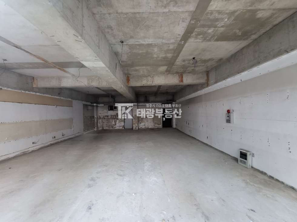 충북 청주상당구 용암동 용암동 상가임대. 용암 소광장, 고깃집 강력추천매물. 월세 매물번호 10265 사진 2
