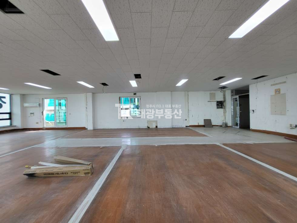 충북 청주서원구 분평동 분평동 상가임대. 아파트 밀집하여 배후세대 좋습니다. 업종협의, 학원 강력추천 월세 매물번호 10301 사진 3