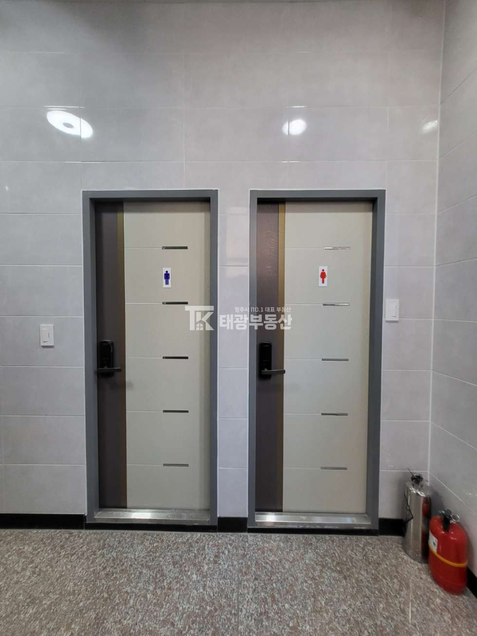 충북 청주흥덕구 비하동 비하동 상가임대 자이,삼일아파트 신축 상가. 현재 미용실 입점, 2층 일부. 월세 매물번호 10307 사진 4