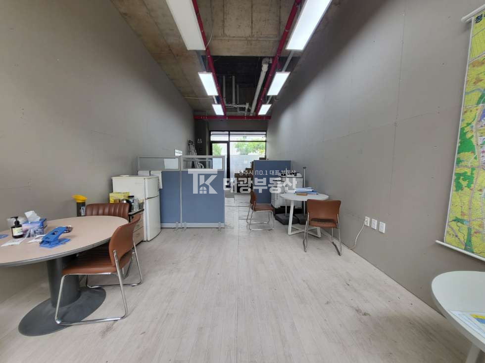 충북 청주청원구 율량동 주건축물제1동 율량동 상가임대. 오피스텔 단지내상권, 마지막 무권리공실 프랜차이즈 업종 장사 잘되는곳 월세 매물번호 10311 사진 3