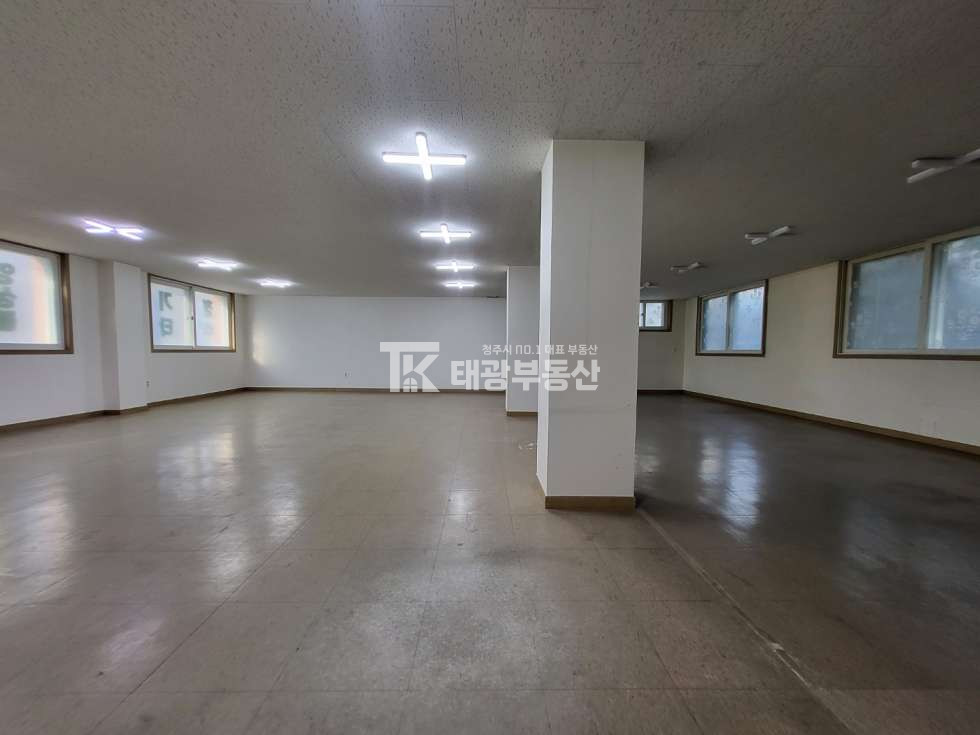 충북 청주흥덕구 봉명동 봉명동 상가임대. 인테리어 완비 사무실상가 추천 월세 매물번호 10302 사진 2