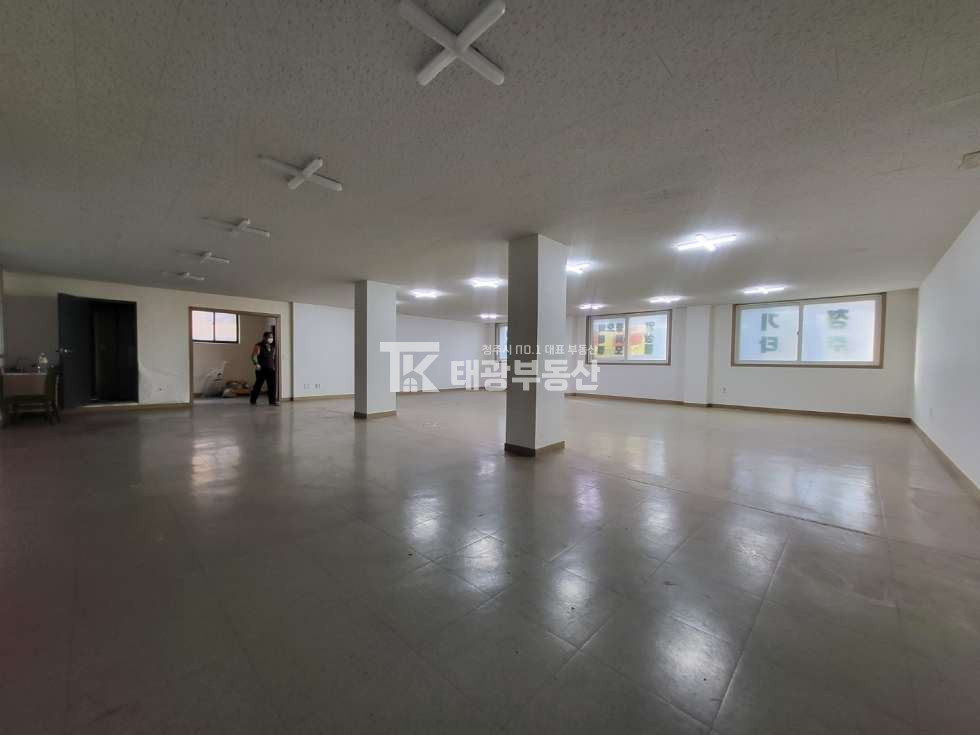 충북 청주흥덕구 봉명동 봉명동 상가임대. 인테리어 완비 사무실상가 추천 월세 매물번호 10302 사진 7